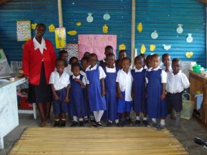 HIV AIDS Kenya Waisenkinder Schule Entwicklung